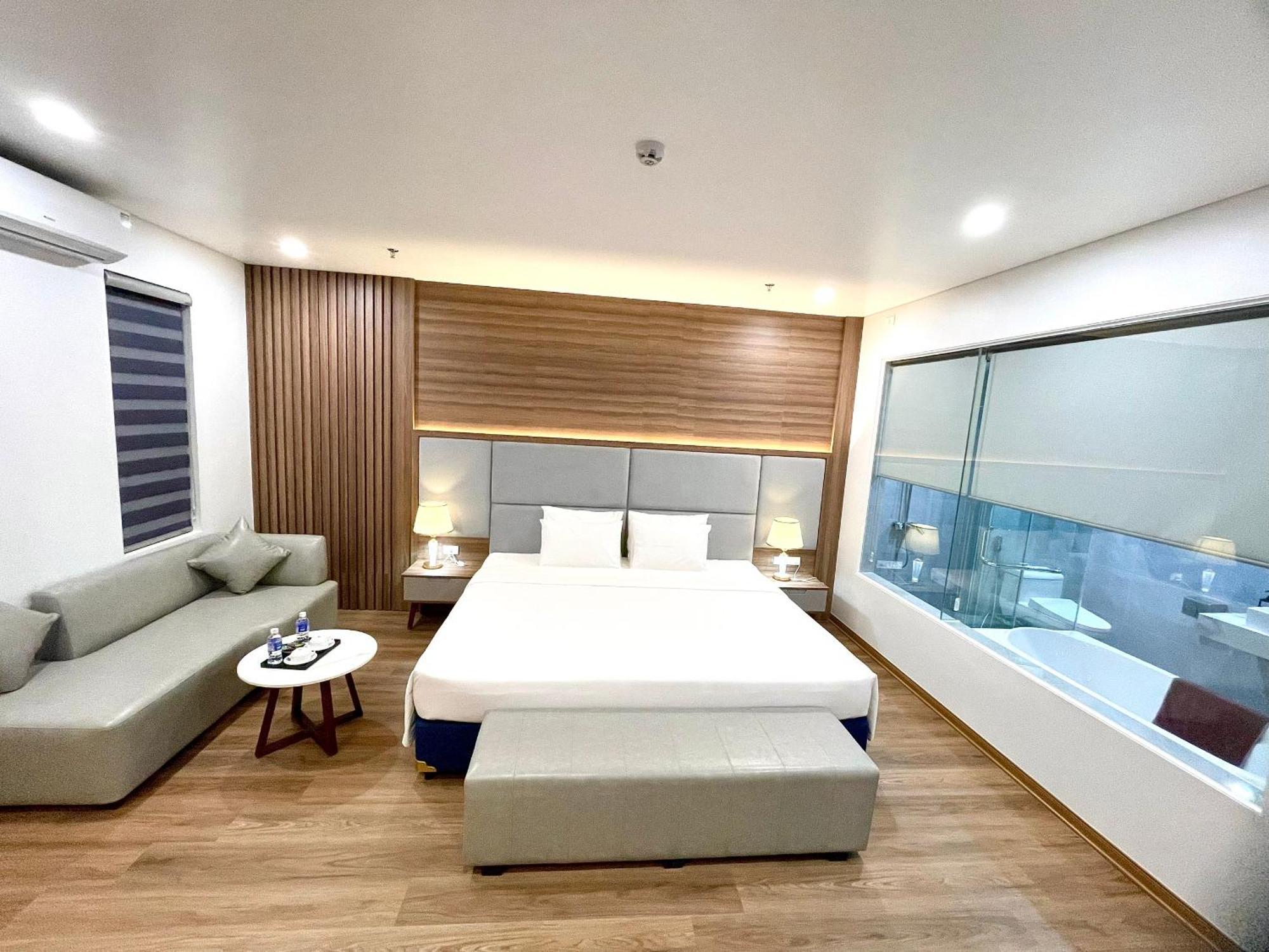 Central Halong Hotel Халонг Экстерьер фото
