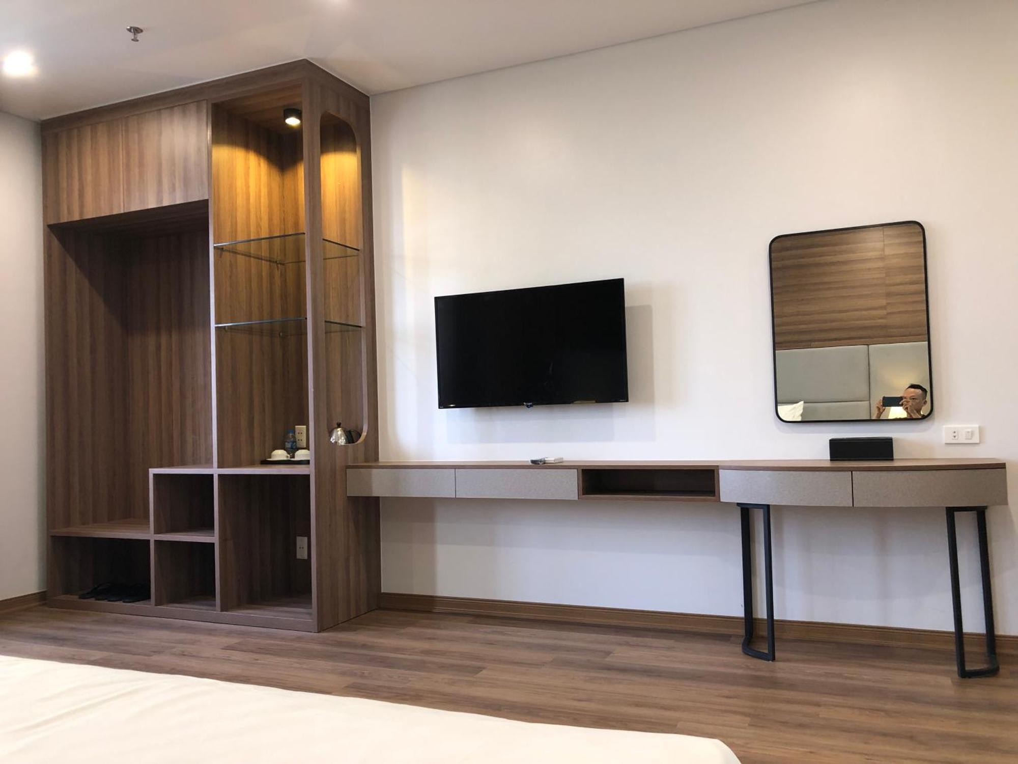 Central Halong Hotel Халонг Экстерьер фото