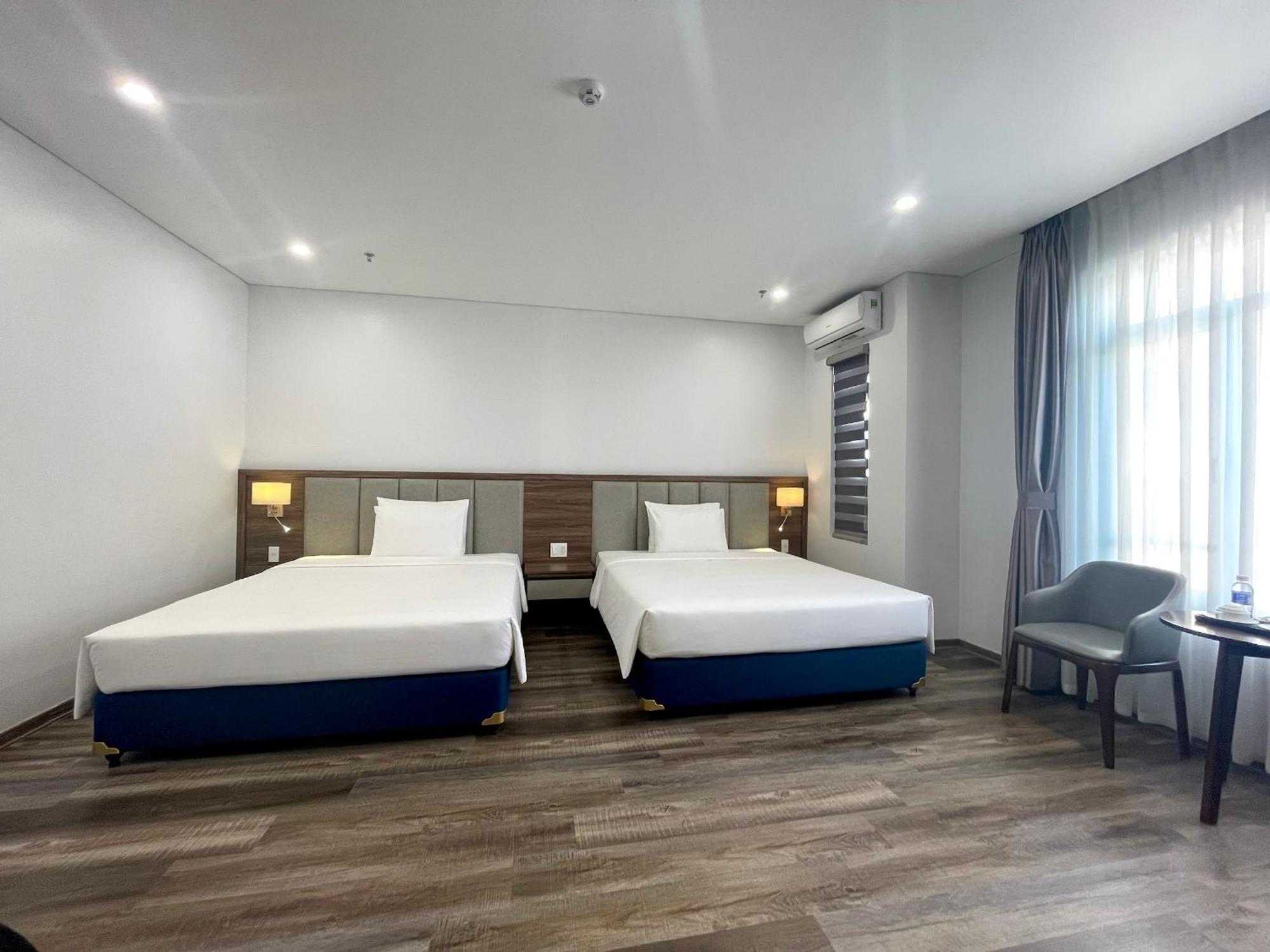 Central Halong Hotel Халонг Экстерьер фото