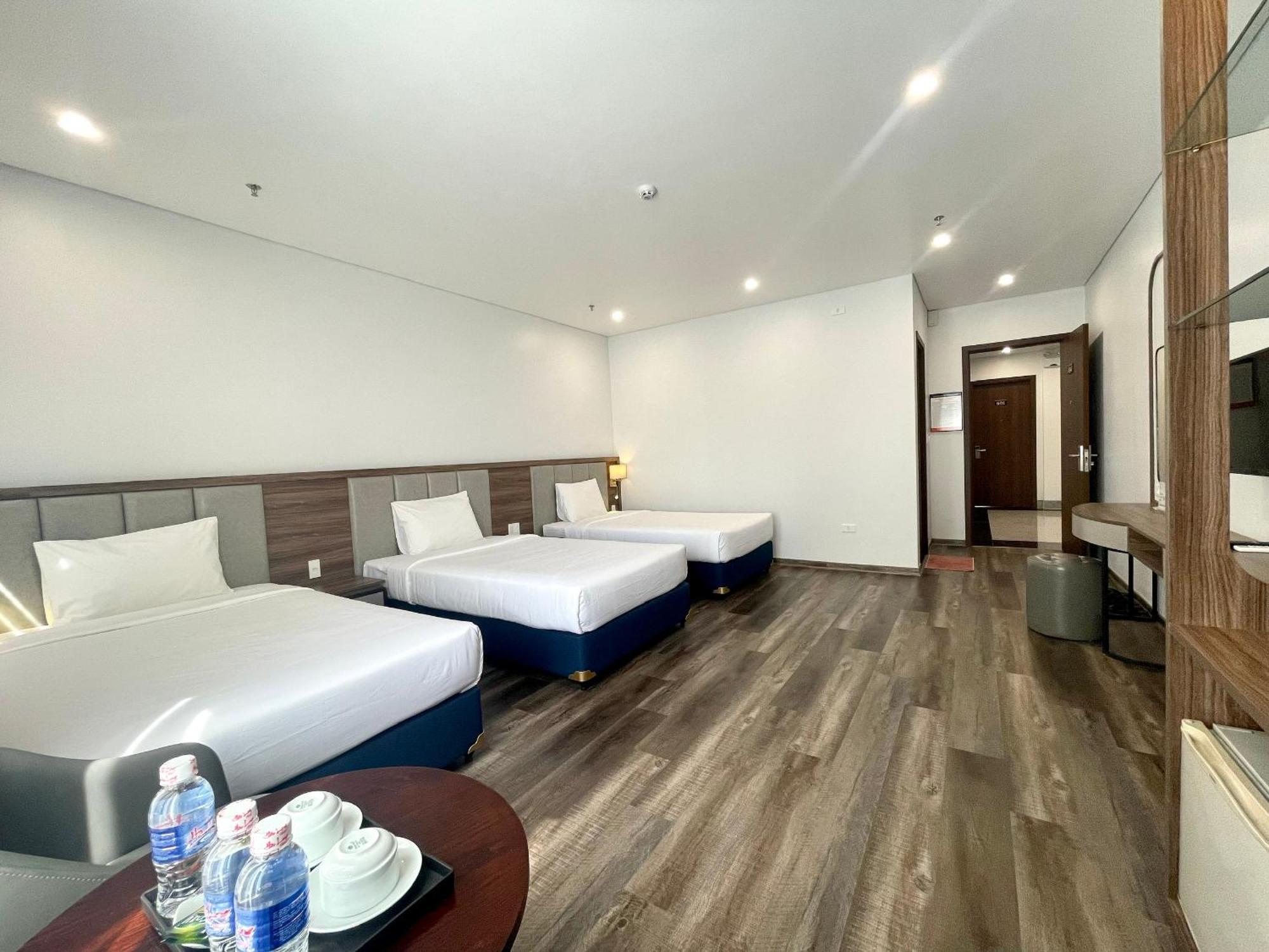 Central Halong Hotel Халонг Экстерьер фото