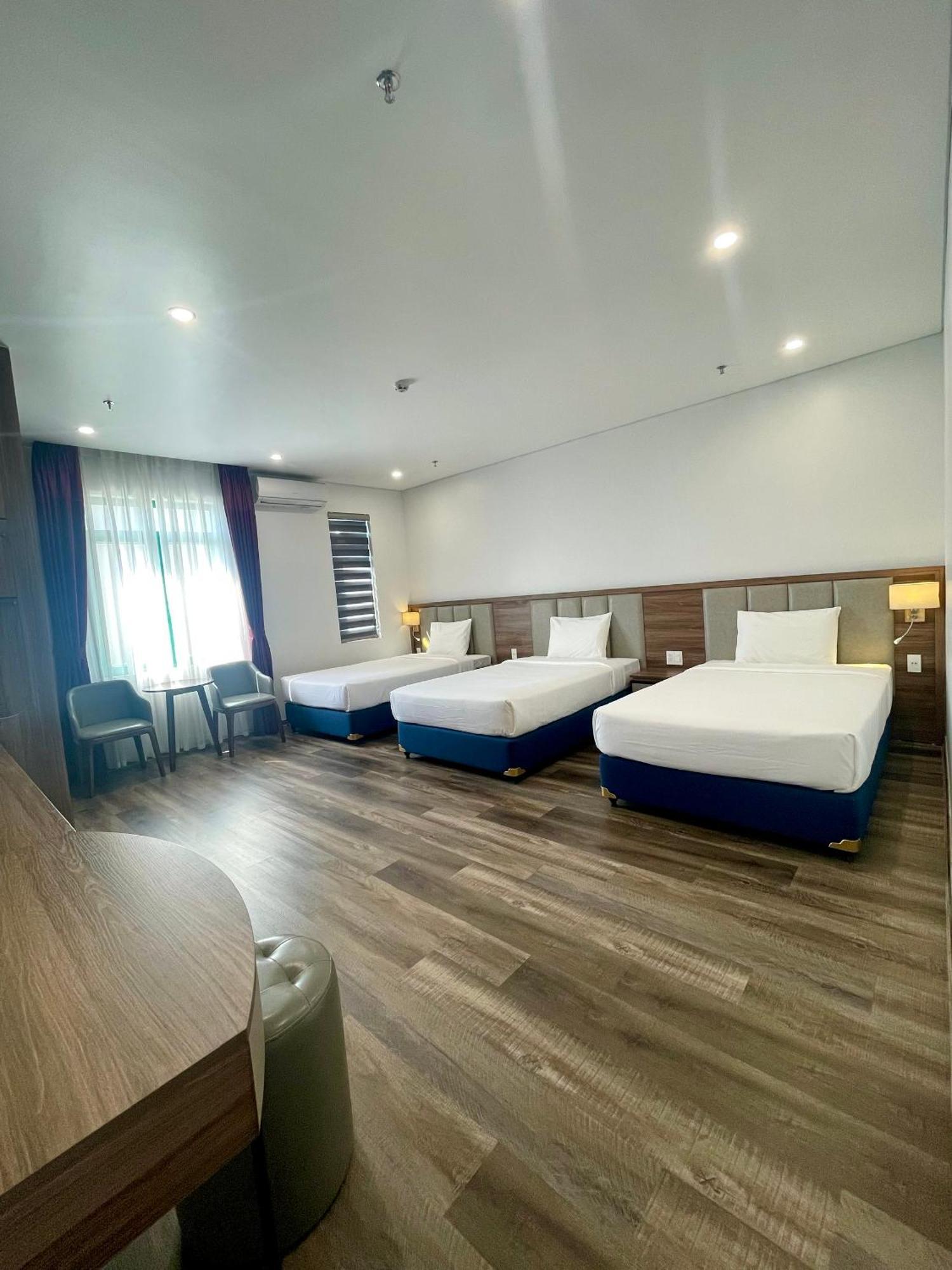 Central Halong Hotel Халонг Экстерьер фото
