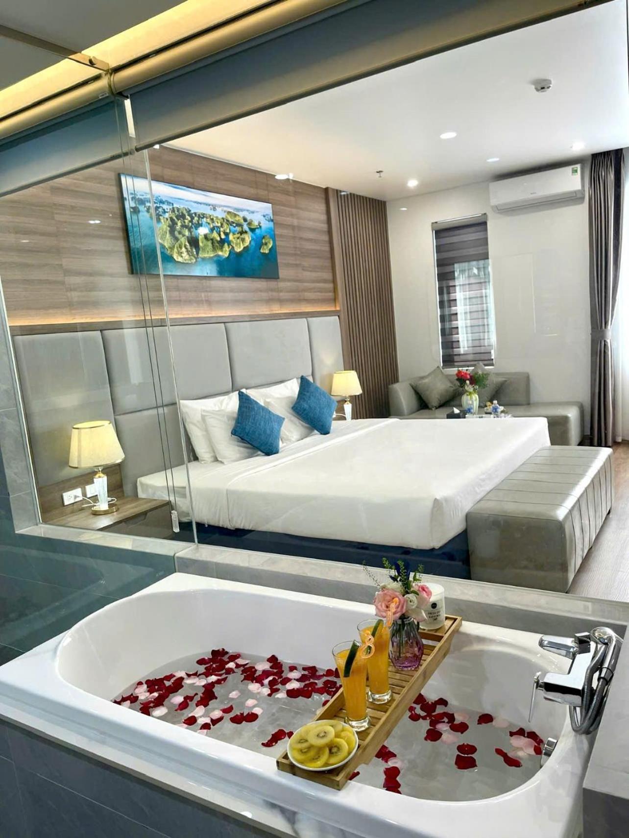 Central Halong Hotel Халонг Экстерьер фото